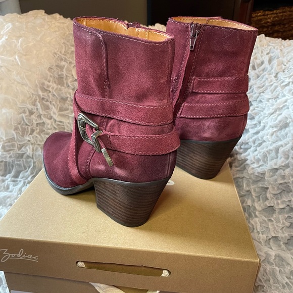 💥NWT💥 Zodiac Sammi Boot - Picture 10 of 14
